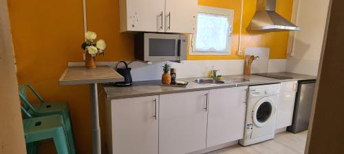 Etang Sale Les Bains Apartment | Charmant T2 à 50m du lagon