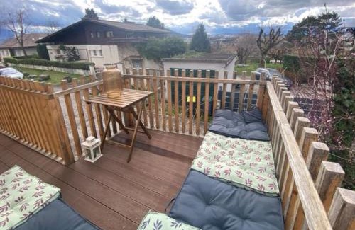 Annecy-le-Vieux Apartment | Charmante maisonnette avec terrasse et jolie vue - 5 min à pied du lac