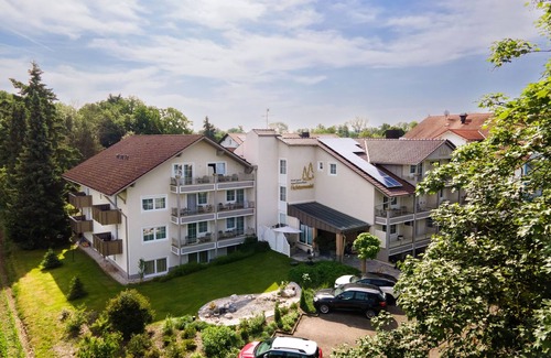Riedenburg Apartment | Charmantes Appartement mit großem Balkon und WLAN