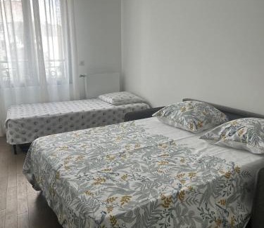 Puteaux Apartment | Charment F2 à 5 min de la Défense