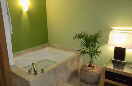 Las Jarretaderas Resort | Charming 1-bedroom Suite in lovely Nuevo Vallarta with fitness room, AC