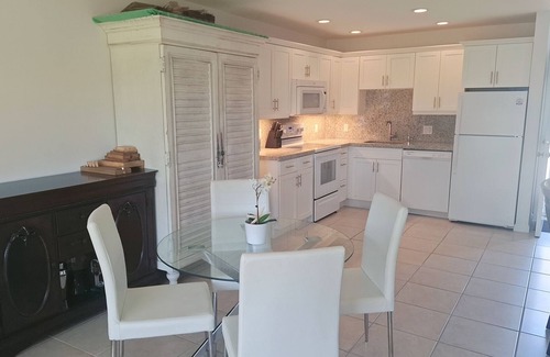 Monroe County Condo | Charming 1-bedroom condo in beautiful Key Largo with WiFi, AC
