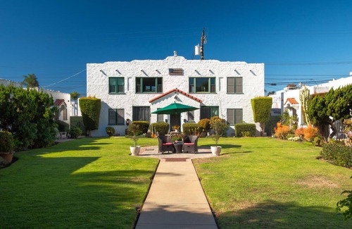 Coronado Cottage | Charming 1-bedroom cottage in Coronado with WiFi