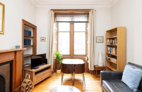 Stockbridge Apartment | Charming 1-Bedroom Edinburgh City Getaway