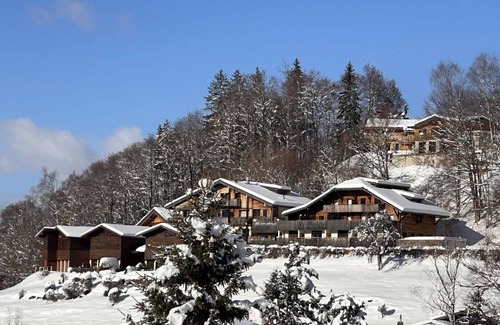Les Carroz-d'Araches Apartment | Charming 2-Bedroom Apt for 5 Near Pistes and Shops, Great Amenities