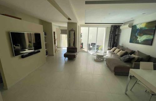 Tower Road Apartment | Charming 2-bedroom 2 bath apartment - Sliema