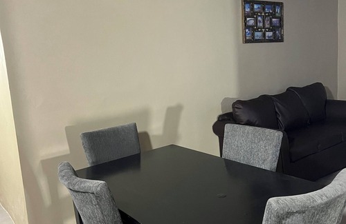 Constant Spring Apartment | Charming 2-bedroom apartment with AC, WiFi in Kingston