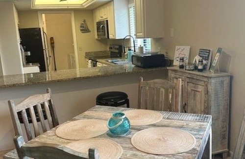 Cypress Lake Condo | Charming 2-bedroom end unit condo 16 unit complex
