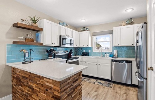 Port St. Joe House | Charming 2BR/2.5BA Gulf-Side Townhome in Barrier Dunes