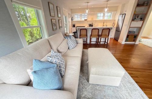 Oak Bluffs House | Charming 3-Bedroom Home in the Heart of Oak Bluffs