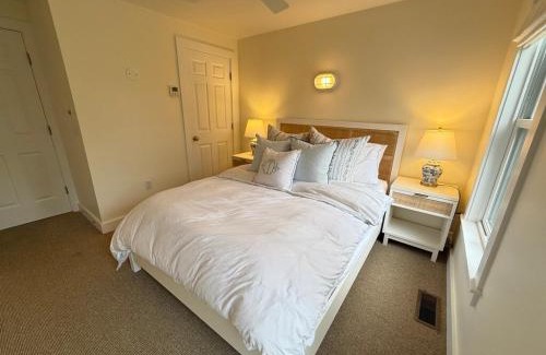 Oak Bluffs House | Charming 3-Bedroom Home in the Heart of Oak Bluffs