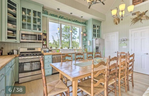 Ocean Springs Cottage | Charming 4-bedroom bayou cottage with AC and WiFi in Ocean Springs