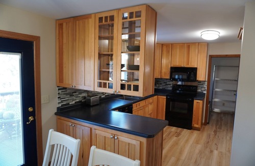 Aberdeen House | Charming 4-bedroom house with WiFi and gaming table in delightful Aberdeen
