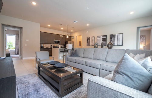 Reunion Apartment | Charming 4BR in Reunion Resort – Great for Families!