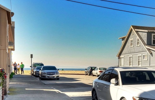 West Newport Cottage | Charming and Upgraded - Beach SO close you can see it from your patio!