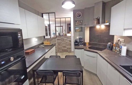 Langres Apartment | Charming apartment in the heart of the Cité