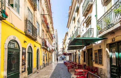 Encarnacao Apartment | Charming Bairro Alto - Historical Center