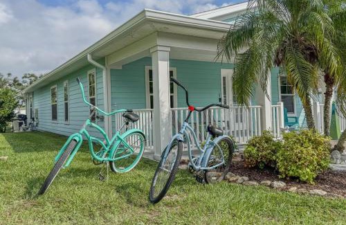 Palm Coast House | Charming Beachside Home Heated Pool Free Golf Cart