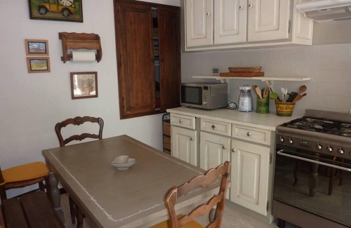 Aix-en-Provence House | Charming character house in the hills above Aix-
