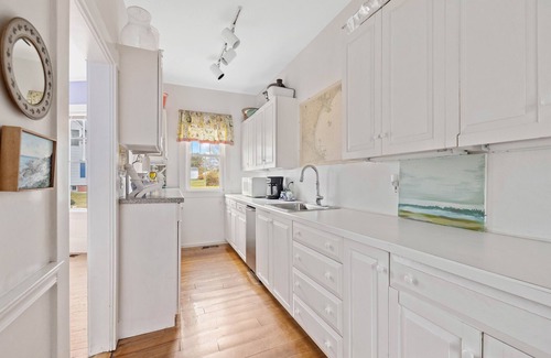 Biddeford Pool House | Charming Coastal Biddeford Pool Home