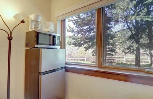 East Village at Copper Condo | Charming, Comfortable and Affordable Mountain Hotel AN104A