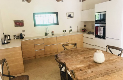 Le Thor Other | CHARMING CONTEMPORARY MAS IN THE COUNTRYSIDE