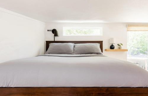 Johnston Terrace Apartment | Charming, Cozy Tiny Gem with Hot Tub and Trail Access