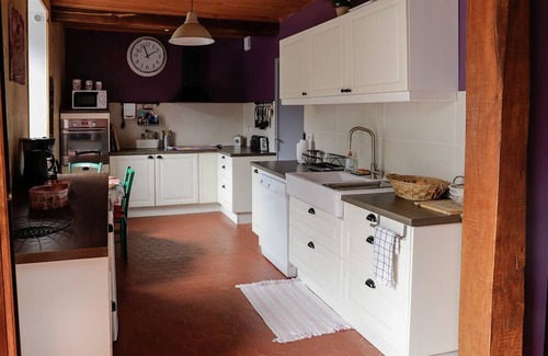Sengouagnet House | Charming gite with all comforts near the Mourtis resort, WIFI, Fireplace