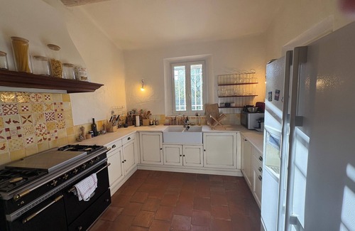 Cucuron House | Charming green setting in the heart of the Luberon, near Cucuron, large swimming pool