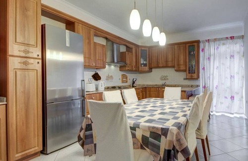 Il-Qajjenza Apartment | Charming home Apt with private balcony in B'Bugia