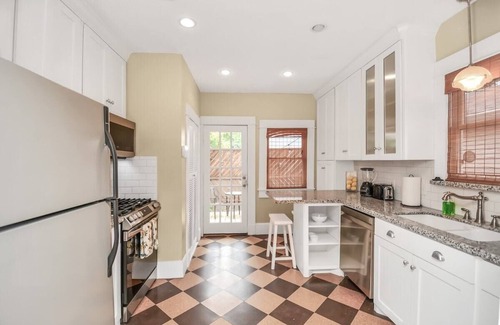 Greater Heights House | Charming Home in Heights Pet Friendly