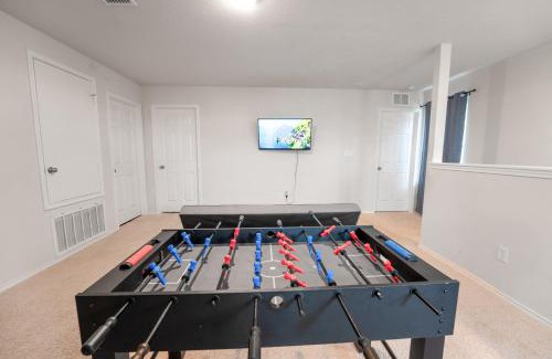 San Antonio House | Charming Home - Mins from SeaWorld & The Alamo