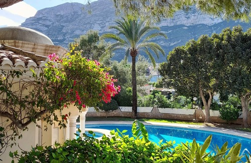 Denia House | Charming house in an exceptional garden between sea and mountains