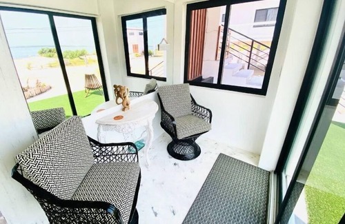 San Pedro House | Charming Modern Beach Villa with 360 Island views & easy resort access