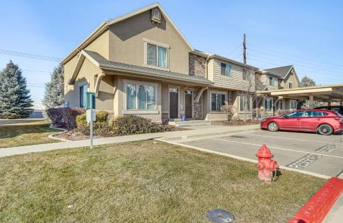 Sunset Heights House | Charming Orem Townhome 5 Mi to BYU!