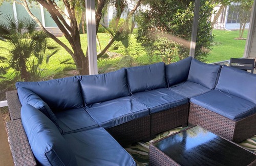 The Villages House | Charming Ranch with prime Location! Just west of Buena Vista Blvd between 466's