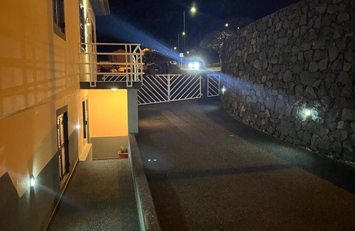 Machico House | Charming retreat in Machico, pets accepted. By the sandy beach