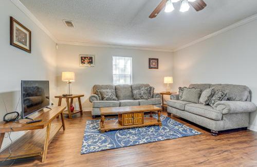 Satsuma House | Charming Satsuma Home about 14 Mi to Mobile!