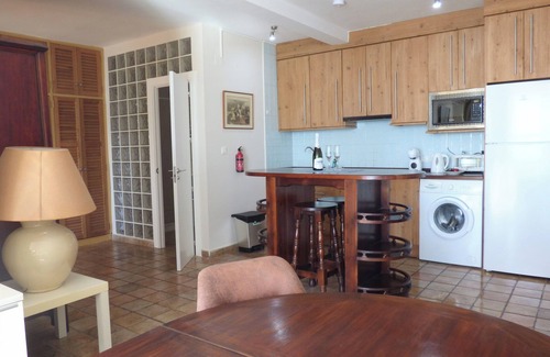 Torremolinos City Centre House | Charming Sea Front Bungalow