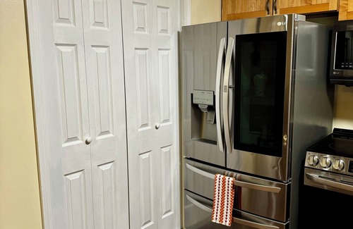 Highview House | Charming spacious 3-bedroom house with WiFi and patio