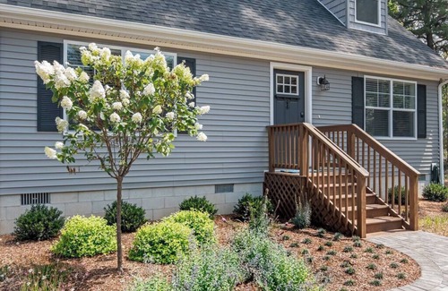 St. Michaels House | Charming Stay, Just Minutes from Downtown!