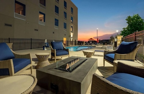 Pflugerville House | Charming Studio Ideal for Relaxation, Free Breakfast | Near Lake Pflugerville