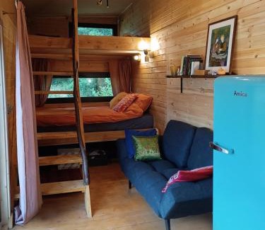 Czerniawa-Zdroj House | Charming Tiny House in the meadow