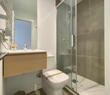 Barrio de La Latina Apartment | Charming Urban La Latina