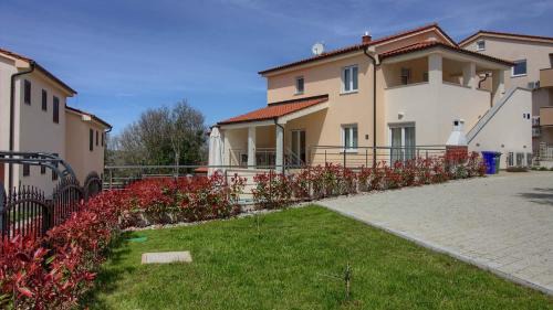 Banjole Villa | Charming villa Marisol 200m from the beach