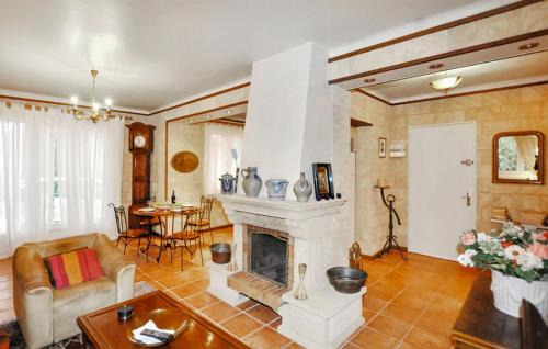 Plage d'Argeles Apartment | Charming villa with pool, sea and mountain views