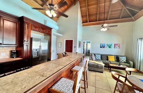 Slob Villa | Charming Waterfront Villa.