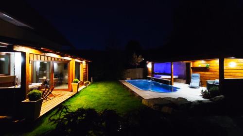 Prostredni Becva Ski Chalet | Chata pod Pustevnami