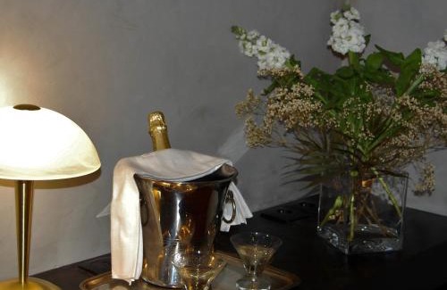 Mouret Bed & Breakfast | CHATEAU LA SERVAYRIE - Chambre d'hôtes