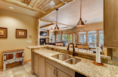 Mountain House Condo | Chateaux DuMont 2724